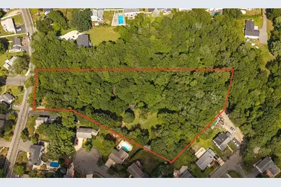 39 Montrose Ave, Wakefield, MA 01880 - Photo 35
