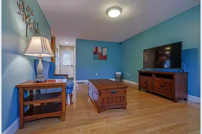 91 Edgewood Ave, Haverhill, MA 01832 - Photo 3