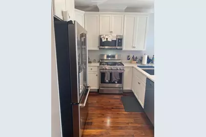 519 Broadway #PH8, Somerville, MA 02145 - Photo 9