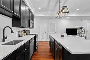 87 Dix St, Boston, MA 02122 - Photo 7