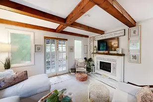 43 Bertine St, Bellingham, MA 02019 - Photo 3
