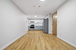 10 Beacon St, Woburn, MA 01801 - Photo 13
