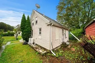 24 Myrtle St, Weymouth, MA 02189 - Photo 17
