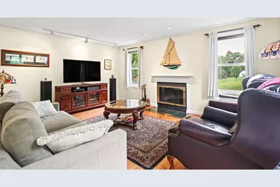 23 Almeda Street, Haverhill, MA 01830 - Photo 5