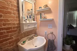 207 Cummins Hwy, Boston, MA 02131 - Photo 15
