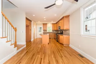 30 Fuller St, Waltham, MA 02453 - Photo 9
