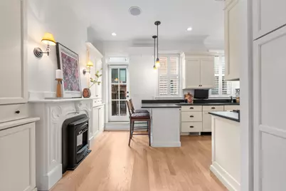 43 Warren Avenue #2, Boston, MA 02116 - Photo 9
