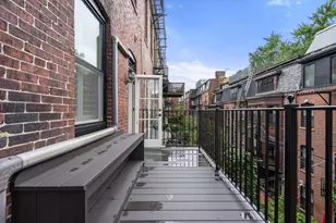 43 Warren Ave, Boston, MA 02116 - Photo 11