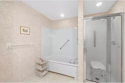 770 Salisbury St #555, Worcester, MA 01609 - Photo 17