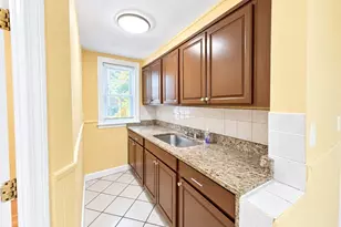 37 Maverick St, Chelsea, MA 02150 - Photo 15