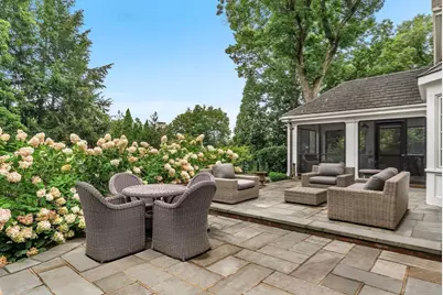 135 Edmunds Road, Wellesley, MA 02481 - Photo 27