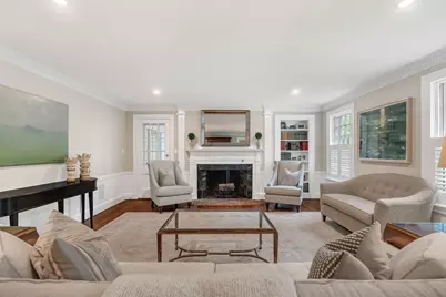 135 Edmunds Road, Wellesley, MA 02481 - Photo 5