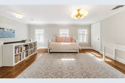 135 Edmunds Road, Wellesley, MA 02481 - Photo 21