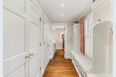 135 Edmunds Road, Wellesley, MA 02481 - Photo 15
