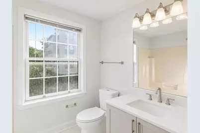 174 Everett St, Boston, MA 02128 - Photo 13