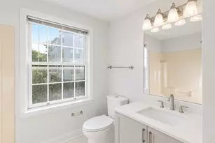 174 Everett St, Boston, MA 02128 - Photo 13