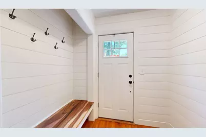 14 Nelson St, Hopedale, MA 01747 - Photo 7