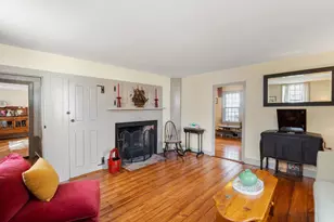 8 Winter St, Plymouth, MA 02360 - Photo 11