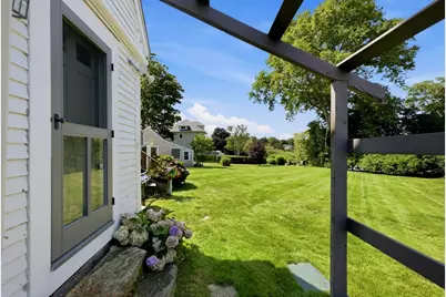 8 Winter St, Plymouth, MA 02360 - Photo 7