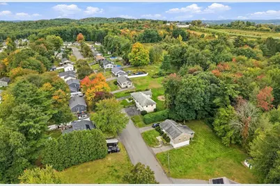 29 Dale Ave, Leominster, MA 01453 - Photo 39