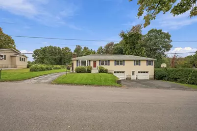 29 Dale Ave, Leominster, MA 01453 - Photo 3