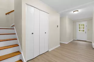 5 Memorial Dr, Northborough, MA 01532 - Photo 9