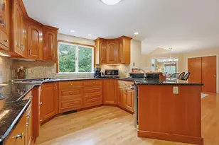 140 Paquawket Path, Groton, MA 01450 - Photo 11