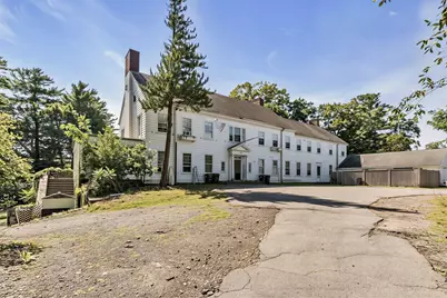 43 Whitehall Cir, Beverly, MA 01915 - Photo 3