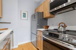 249 W Newton St, Boston, MA 02116 - Photo 15