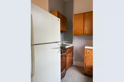 306 W Elm St #8, Brockton, MA 02301 - Photo 3
