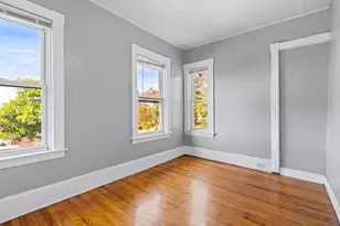 11 Glenwood St, Worcester, MA 01610 - Photo 27