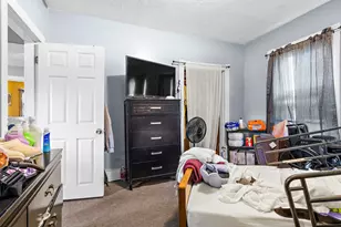 11 Glenwood St, Worcester, MA 01610 - Photo 13