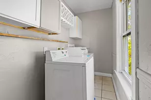 11 Glenwood St, Worcester, MA 01610 - Photo 31