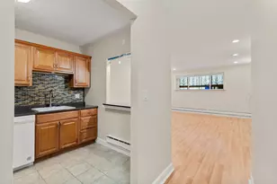 18 Pond St, Boston, MA 02130 - Photo 5