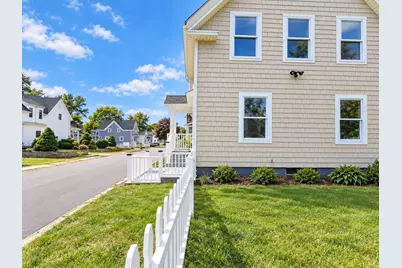 40 Pine Ave, Brockton, MA 02302 - Photo 3