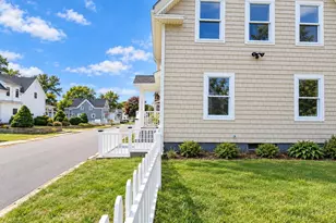 40 Pine Ave, Brockton, MA 02302 - Photo 3