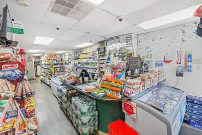 43 Broad St, Lynn, MA 01902 - Photo 3