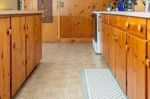90 N Main St, Deerfield, MA 01373 - Photo 15