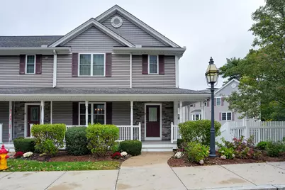 262 Winn Street #Unit A, Burlington, MA 01803 - Photo 1