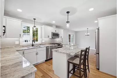 11 Hutchins Circle, Lynnfield, MA 01940 - Photo 15