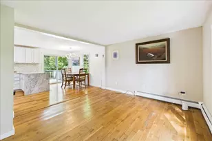 37 Gooseberry Ln, Barnstable, MA 02648 - Photo 5