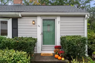 39 Henry St, Winchester, MA 01890 - Photo 1