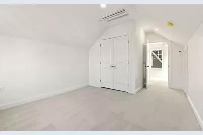 72 Berwick St, Worcester, MA 01602 - Photo 17
