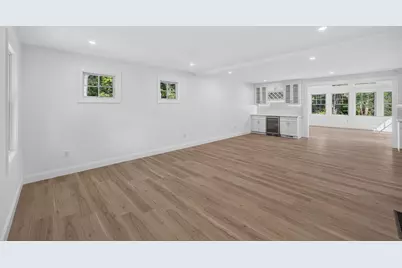 9 Estrella Ln, Falmouth, MA 02536 - Photo 9