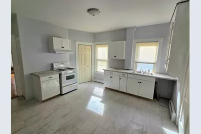 313 Orchard St, New Bedford, MA 02740 - Photo 3