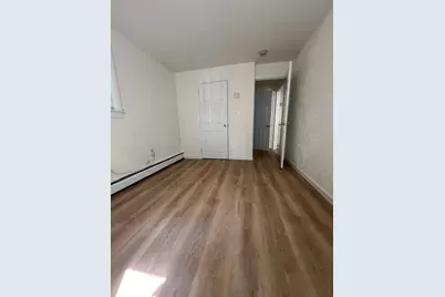 9 Wachusett St, Worcester, MA 01609 - Photo 5