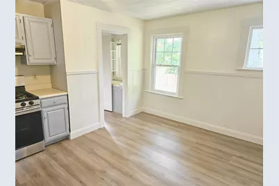 19 Rowe St #2, Newton, MA 02466 - Photo 17