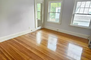 19 Rowe St, Newton, MA 02466 - Photo 11