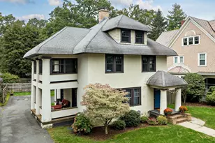 22 S Park Ave, Longmeadow, MA 01106 - Photo 1