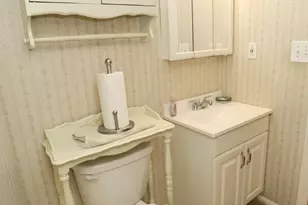106 N Brook Rd, Springfield, MA 01119 - Photo 31